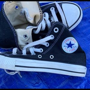 Men’s Converse Sneaker